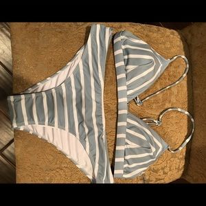 NWT Cupshe Bikini Size Medium
